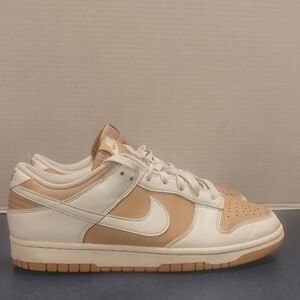 Nike White and Tan Low-Top Sneakers